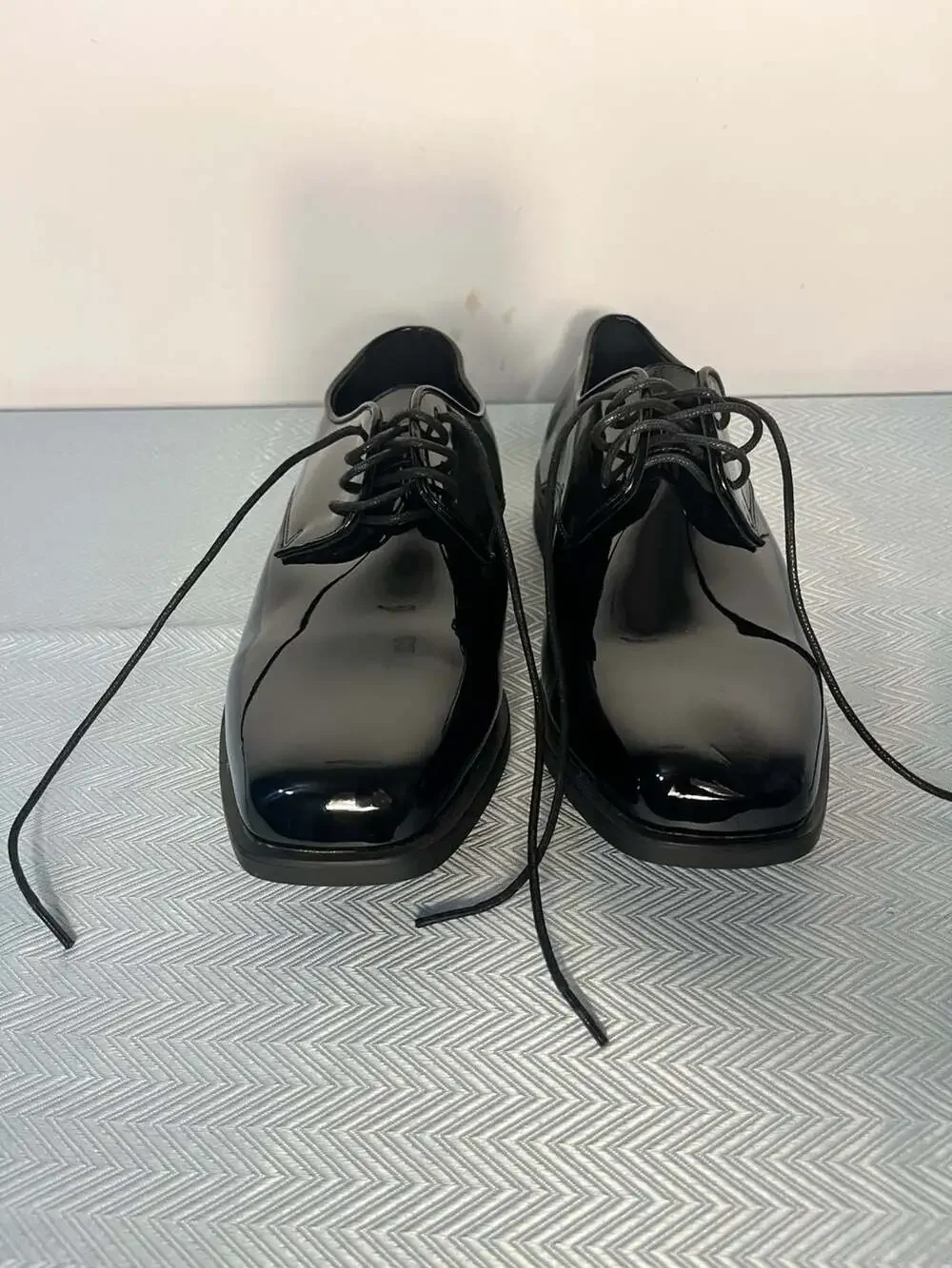 003-0024 Joseph & Feiss International Men's Black Patent Leather  Dress Shoes